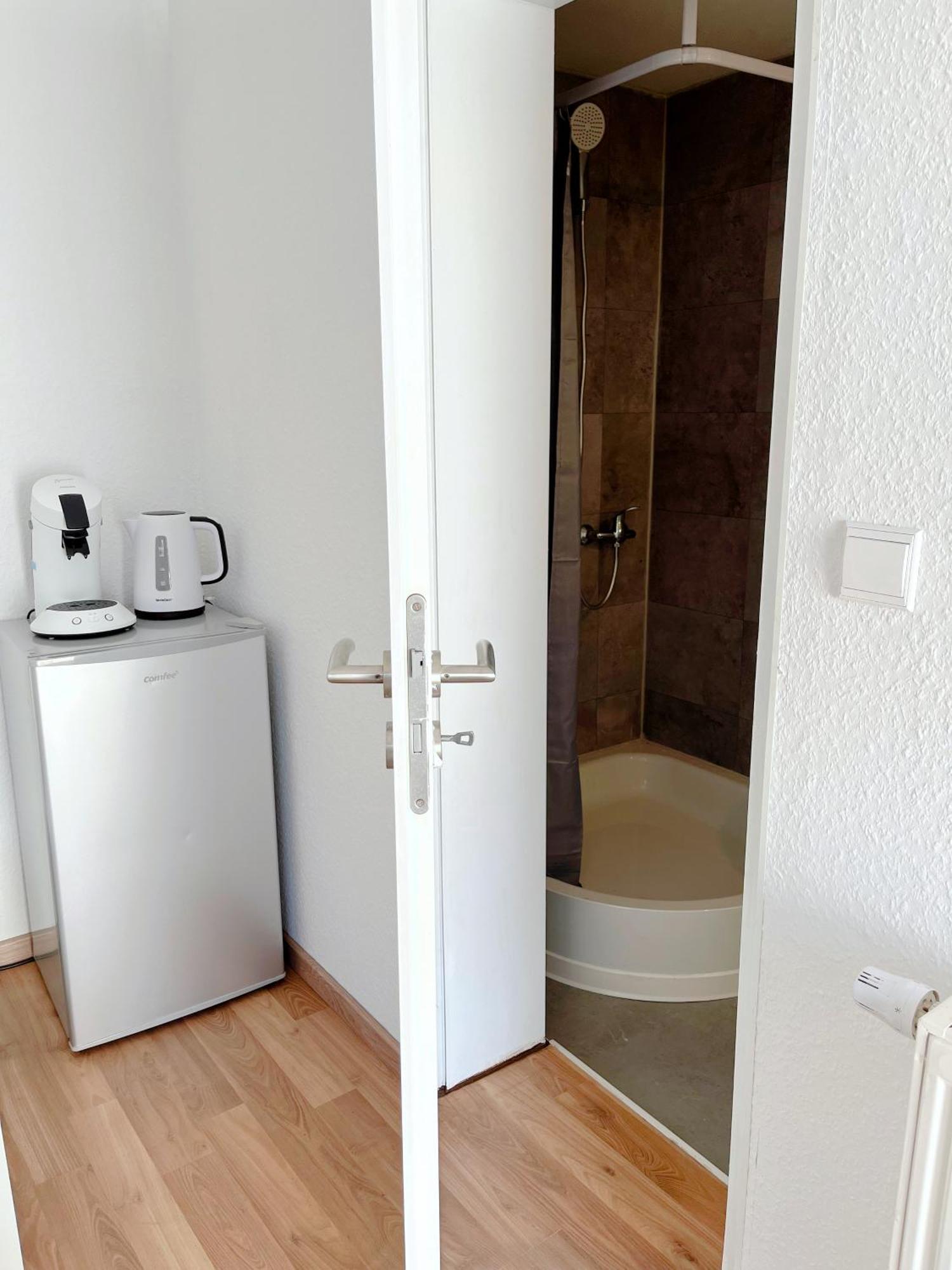 Ein Zimmer In Phantasialand Naehe Weilerswist ภายนอก รูปภาพ